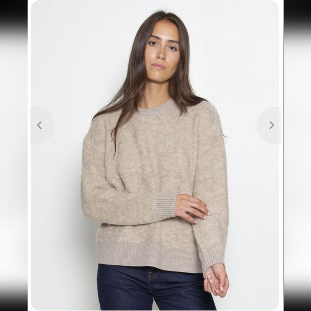 C.T. Plage Alpaca Knit Quiet Luxury Elevated Neutral Basic Scandi Sweater, Large